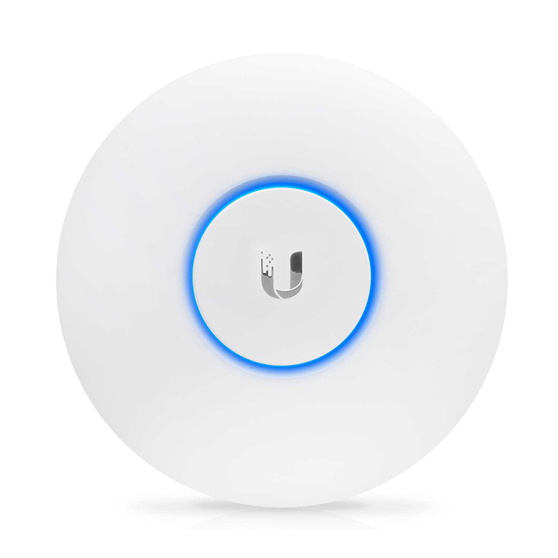 Point d’accès Ubiquiti UniFi pour le réseau Wi-Fi d’un commerce